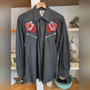 H Bar C Vintage Red & Black Floral Cowboy Long Tail Shirt Size 16-34 (Large)